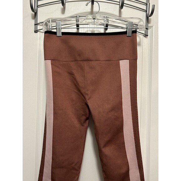 Fabletics Leggings Women’s M High Waisted Seamless Colorblock Ribbed athleisure - Picture 15 of 16